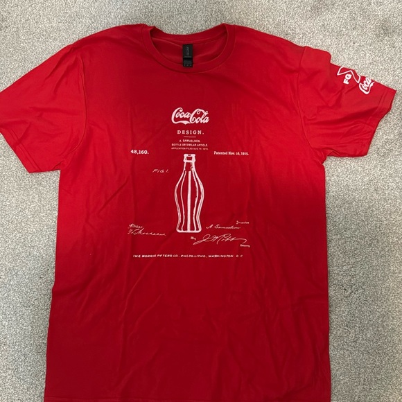 Coca-Cola Bottle Red T-Shirt - Picture 1 of 1